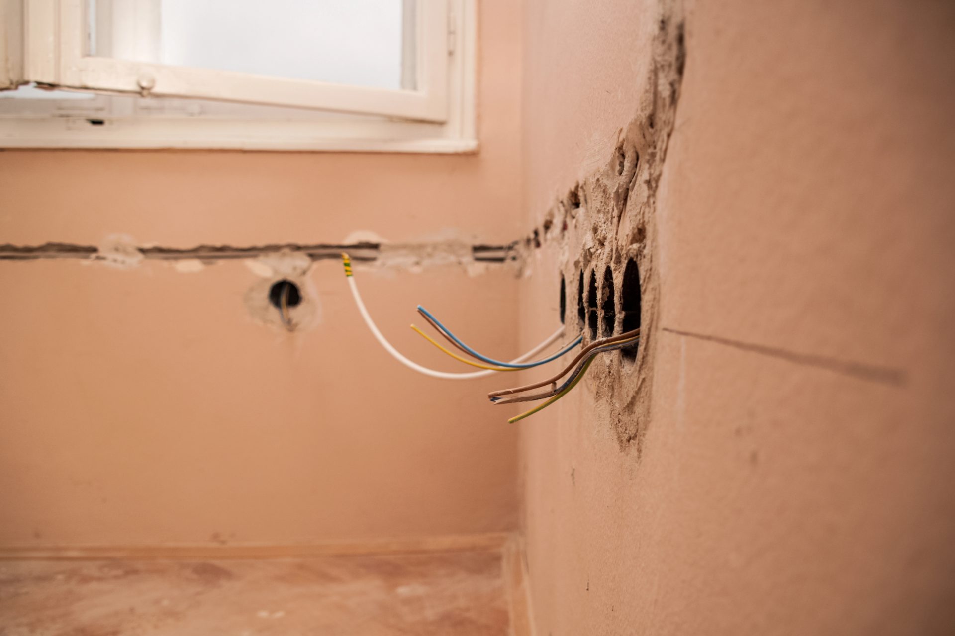 Moderne Elektroinstallation für Sanierungen